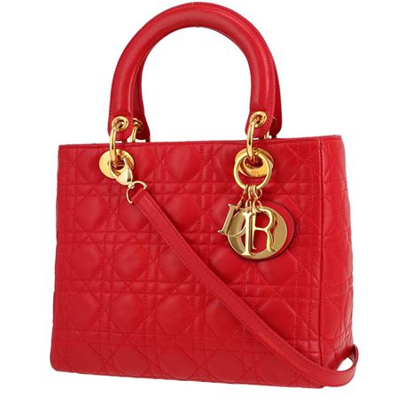 borsa lady dior rossa|Anatomia di un classico: la borsa Lady Dior .